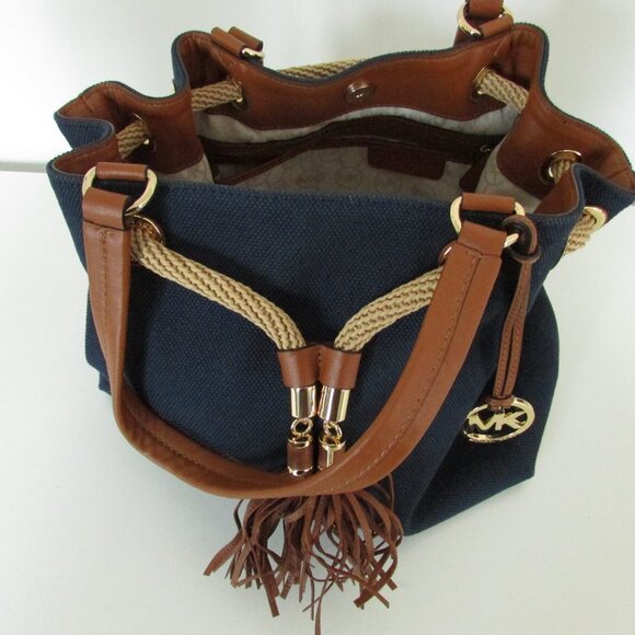 Michael Kors Canvas Shoulder Bag Purse, Navy marina gathered tote - Picture 6 of 9